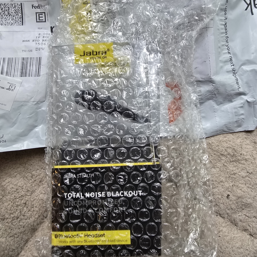 Jabra Stealth Bluetooth Headset — Black - Picture 2 of 3